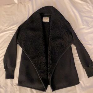 Abercrombie & Fitch Sweater
